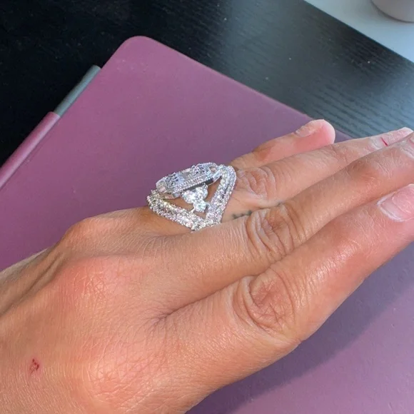 New Elegant Silver Statement Ring 925 size 7 - Picture 3 of 7